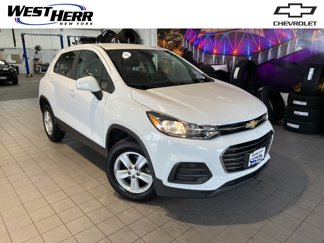 Used 2020 Chevrolet Trax LS w/ LPO, Cargo Package image 1