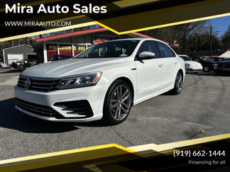 Used 2018 Volkswagen Passat 2.0T R-Line w/ R-Line Lighting Package image 1