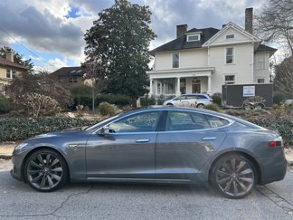 Used 2013 Tesla Model S Performance image 1