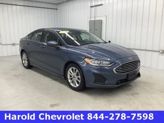 Used 2019 Ford Fusion SE image 1
