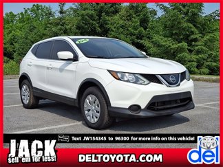 Used 2018 Nissan Rogue Sport S image 1