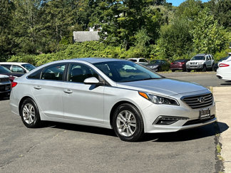 Used 2015 Hyundai Sonata SE image 1