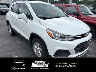 Used 2019 Chevrolet Trax LT w/ LT Convenience Package image 1