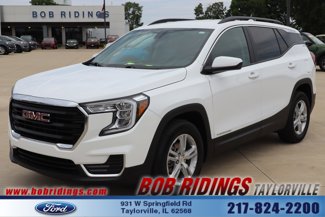 Used 2023 GMC Terrain SLE w/ Driver Convenience Package image 1
