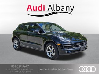 Used 2018 Porsche Macan image 1
