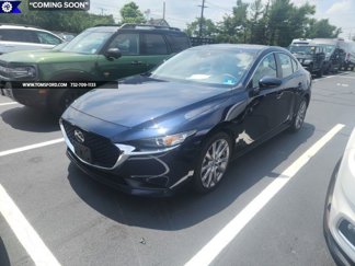Used 2020 MAZDA MAZDA3 Sedan w/ Select Package image 1