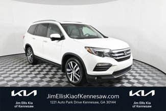Used 2018 Honda Pilot Touring image 1