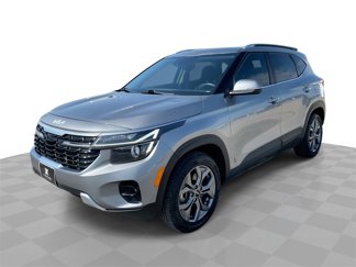 Used 2024 Kia Seltos S image 1