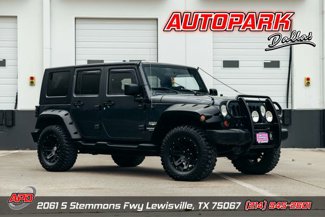 Used 2007 Jeep Wrangler Unlimited Sahara w/ Dual Top Group image 1