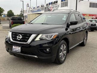 Used 2020 Nissan Pathfinder SV w/ Cargo Package image 1