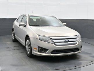 Used 2010 Ford Fusion SE image 1