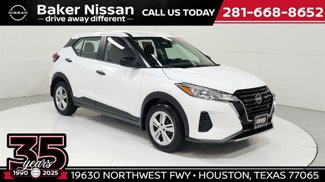Used 2025 Nissan Kicks Play S image 1