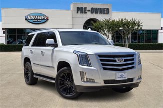 Used 2016 Cadillac Escalade Luxury image 1