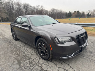 Used 2015 Chrysler 300 S image 1