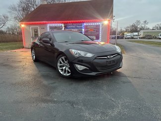 Used 2014 Hyundai Genesis 2.0T image 1