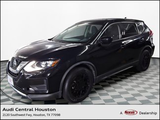 Used 2018 Nissan Rogue S image 1