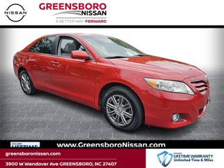 Used 2011 Toyota Camry XLE image 1