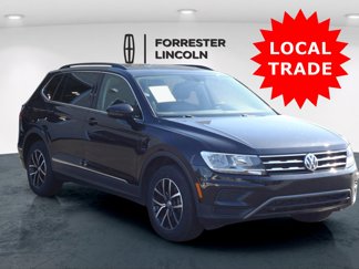 Used 2021 Volkswagen Tiguan SE image 1
