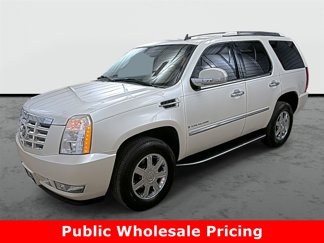 Used 2007 Cadillac Escalade AWD w/ Climate Package image 1