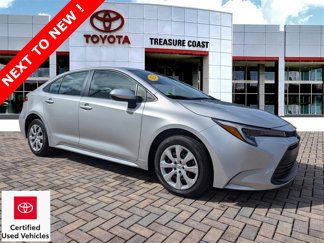 Used 2025 Toyota Corolla LE video 1