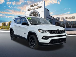 New 2025 Jeep Compass Latitude w/ Convenience Group image 1