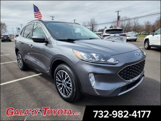 Used 2022 Ford Escape SEL w/ Technology Package image 1