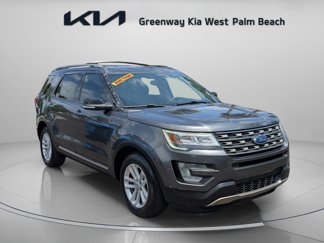 Used 2017 Ford Explorer XLT w/ Equipment Group 201A image 1