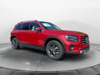 New 2025 Mercedes-Benz GLB 250 4MATIC image 1