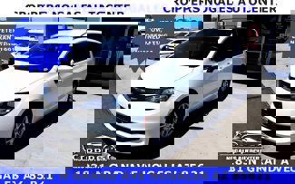 Used 2021 Chrysler Voyager Lxi image 1