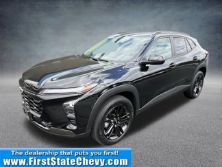 Used 2025 Chevrolet Trax ACTIV w/ Driver Confidence Package image 1