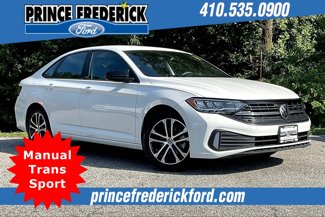 Used 2023 Volkswagen Jetta Sport image 1