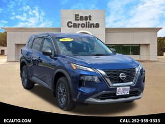 Used 2023 Nissan Rogue S image 1