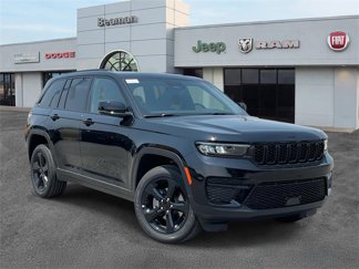 New 2025 Jeep Grand Cherokee Altitude image 1