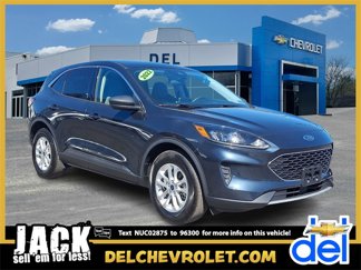 Used 2022 Ford Escape SE image 1