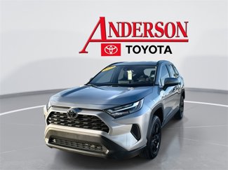 Certified 2022 Toyota RAV4 XLE image 1