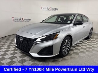 Used 2024 Nissan Altima 2.5 SV image 1
