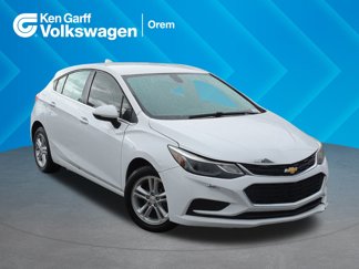 Used 2018 Chevrolet Cruze LT w/ Convenience Package image 1