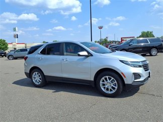 Used 2022 Chevrolet Equinox LT image 1