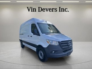 Used 2023 Mercedes-Benz Sprinter 2500 image 1
