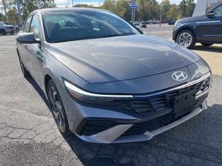 Used 2025 Hyundai Elantra SEL video 2