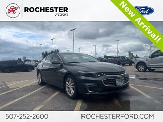 Used 2017 Chevrolet Malibu LT image 1