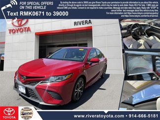 Used 2019 Toyota Camry SE image 1