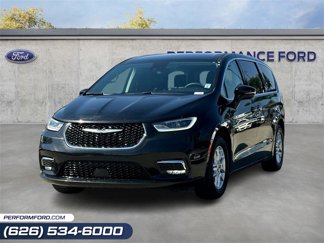 Used 2024 Chrysler Pacifica Touring-L image 1