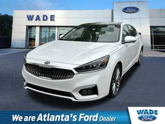 Used 2017 Kia Cadenza Limited image 1