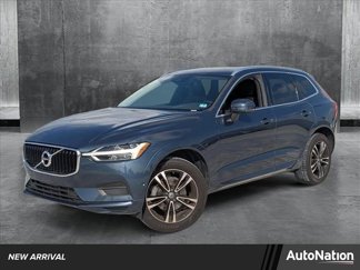 Used 2019 Volvo XC60 T5 Momentum w/ Premium Package image 1