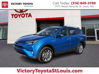 Used 2016 Toyota RAV4 Limited image 1