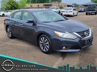 Used 2017 Nissan Altima 2.5 SL image 1