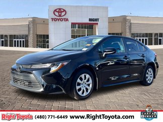 Used 2024 Toyota Corolla LE image 1