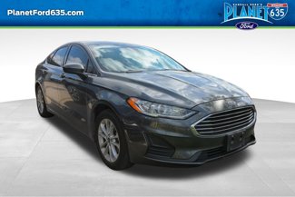 Certified 2020 Ford Fusion SE image 1