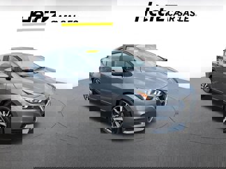 Used 2021 Nissan Versa SV image 1
